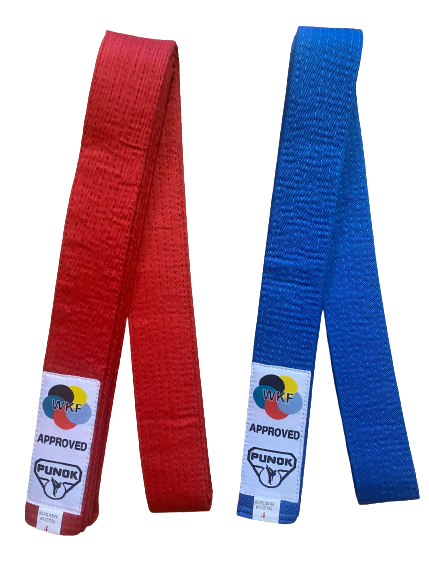 KARATEGI KUMITE BLITZ I LOGO AZUL PUNOK + PROTECCIONES COMPLETAS + CINTURONES
