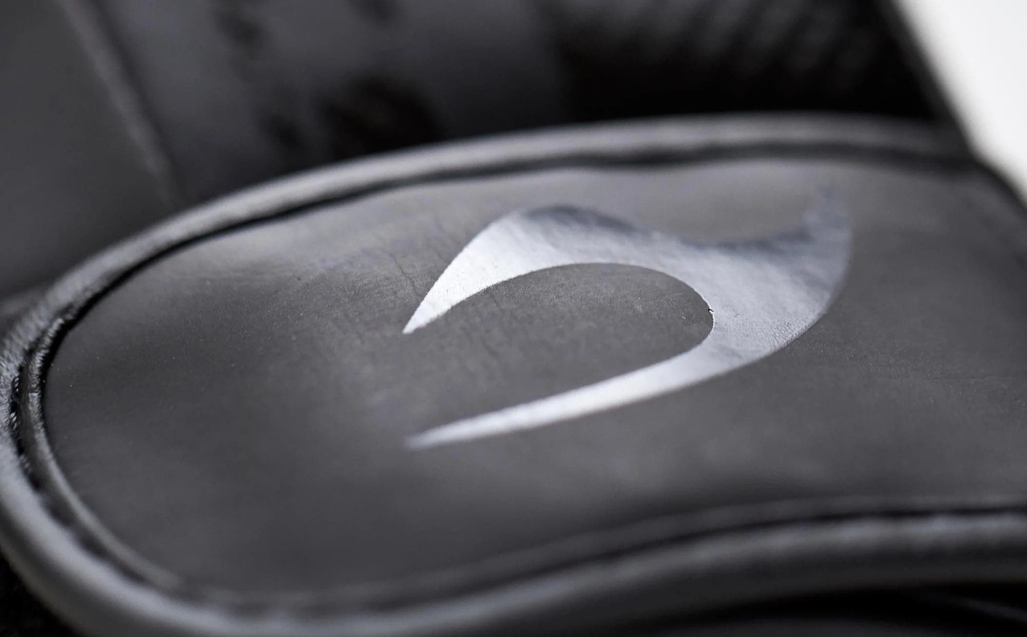 GUANTILLA MMA PANKRATION JU SPORT NEGRO