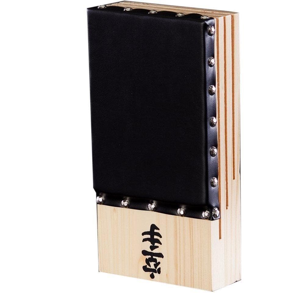 Makiwara pared Karate