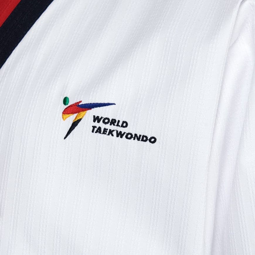 Dobok Taekwondo ADIDAS POOMSAE Niña "WT APPROVED"