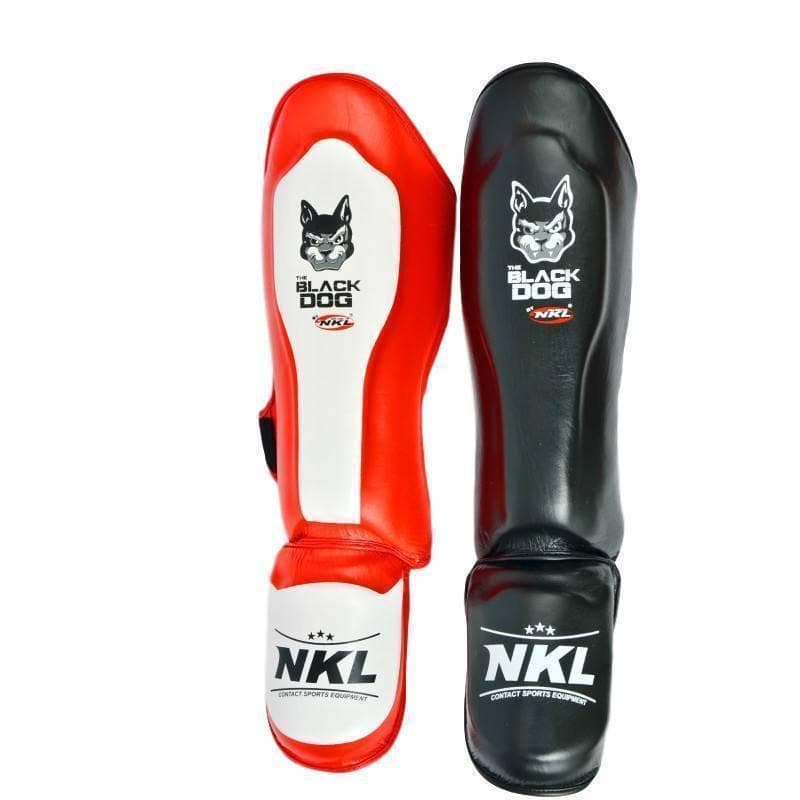 Pack Black Dog Guantes + Espinilleras + Casco + Vendas