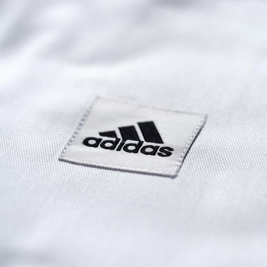 Judogi Entrenamiento ADIDAS CLUB Blanco (Bandas Negras)