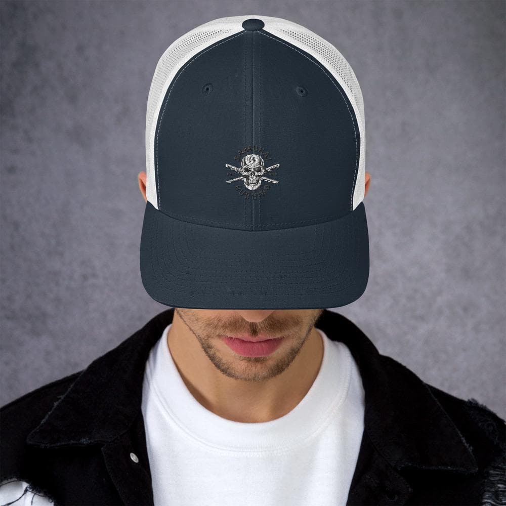 Gorra tipo trucker Bushido