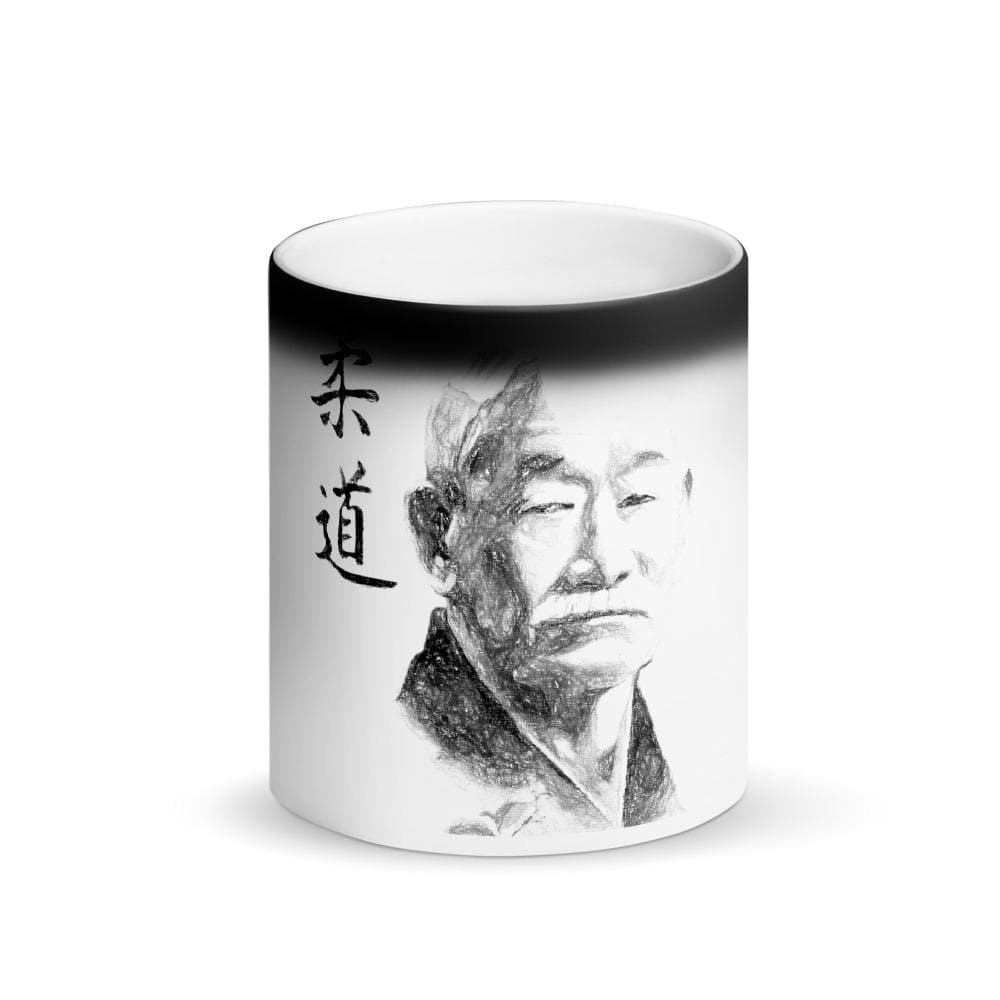 Taza mágica color negro mate Jigorō Kanō